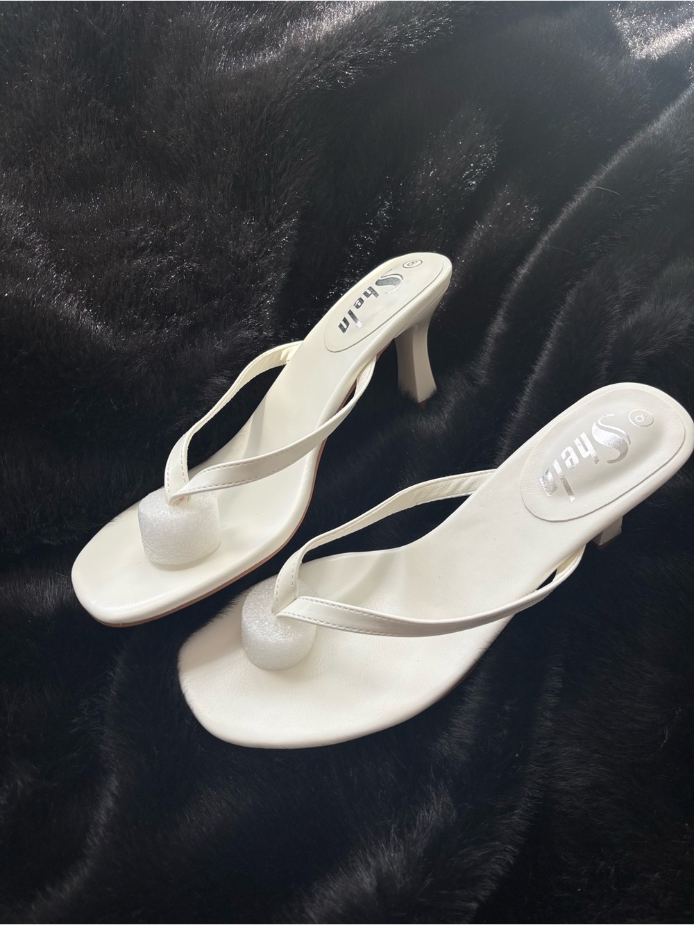 White Kitten Heel Sandals 🤍 Size 8 - Picture 6 of 10